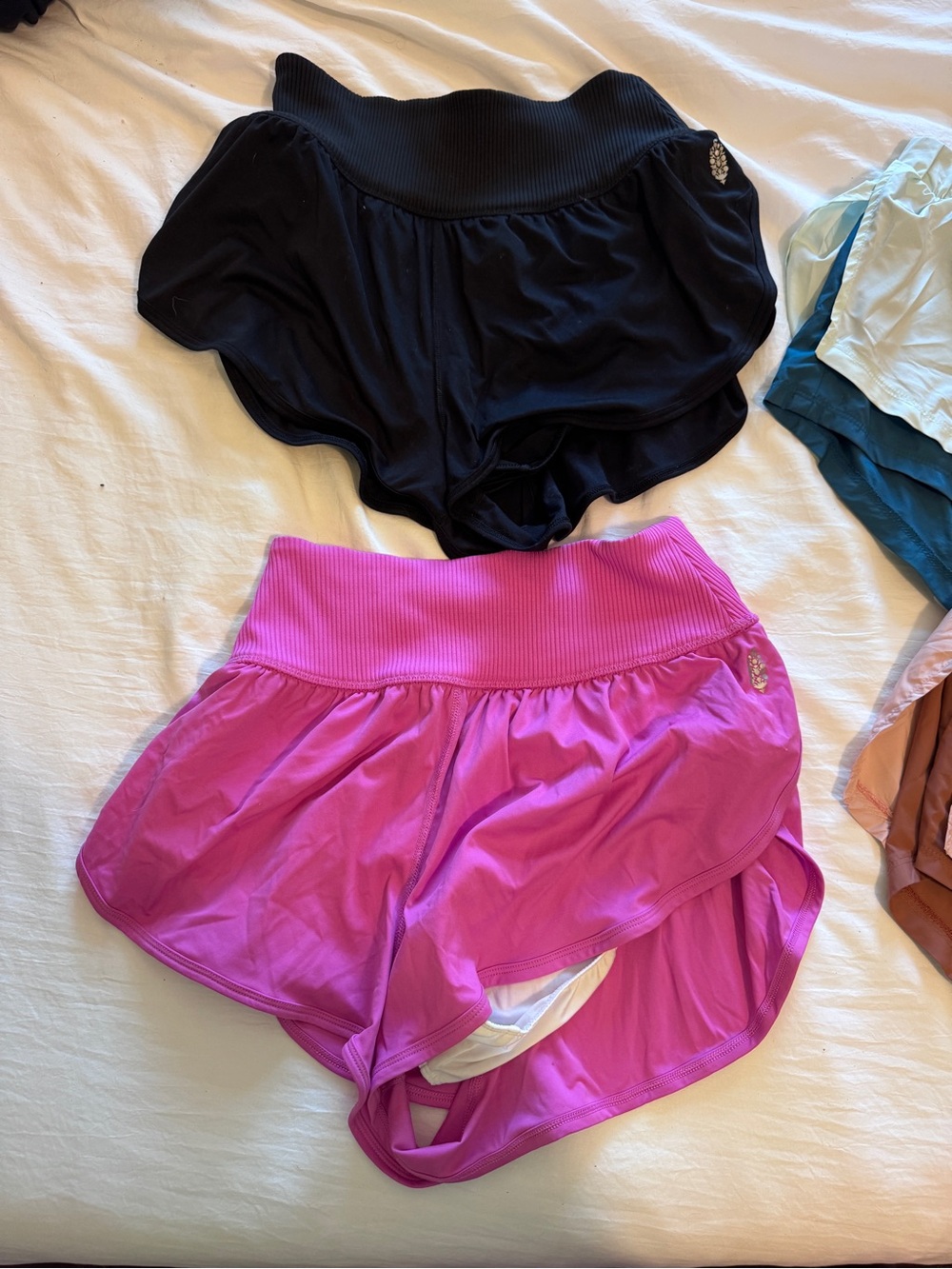 FREE PEOPLE movement bundle! 7 pairs running shorts all medium - Picture 3 of 6